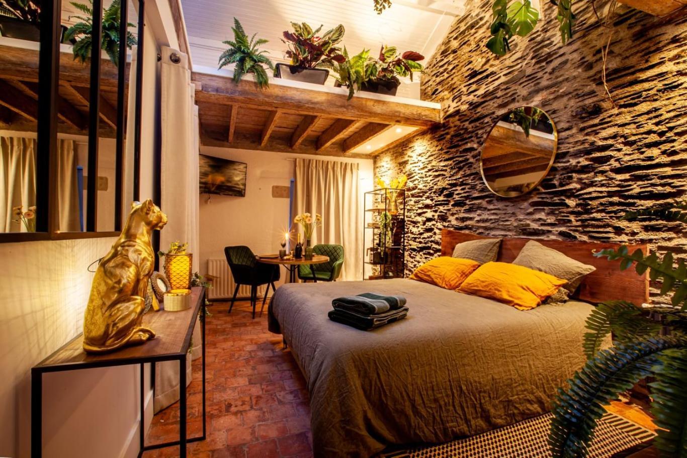 Love Room Boheme Les Petits Plaisirs Анже Екстер'єр фото